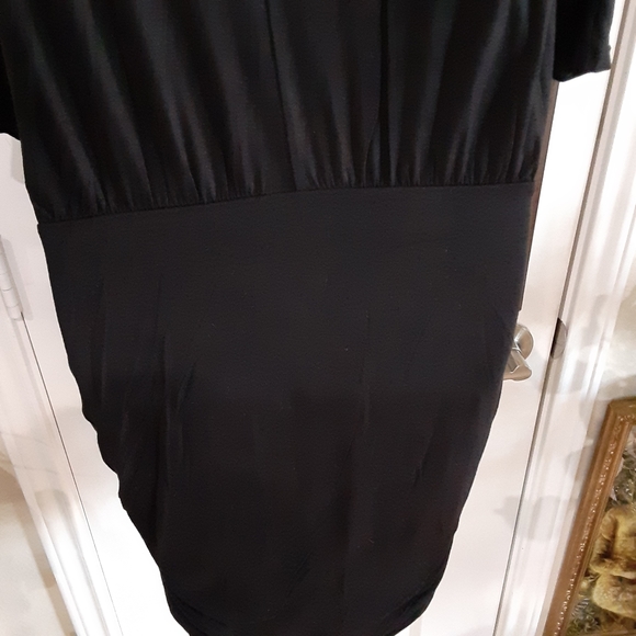 VENUS Drop Waist Roushed Bottom LBD Scoop Neck Size Small Rayon Blend - Picture 7 of 9